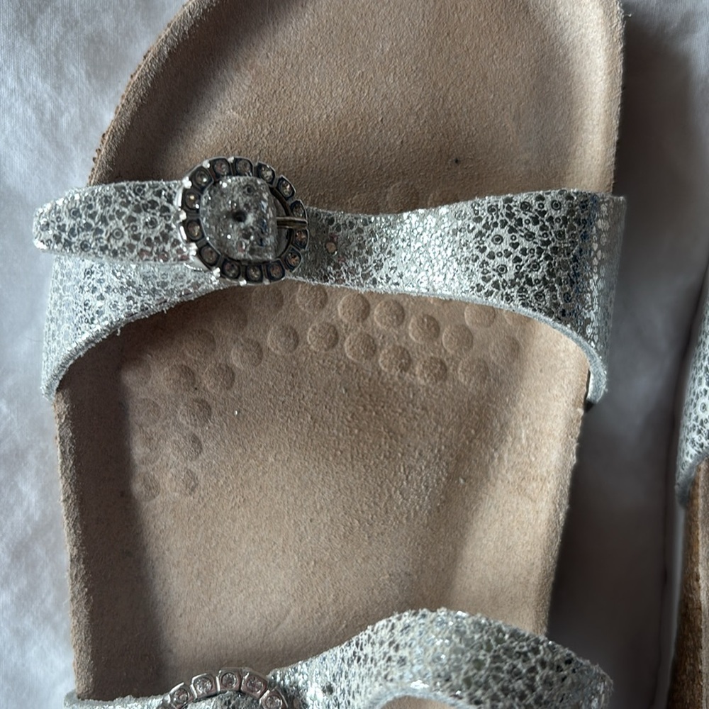 Mephisto Norie Silver Fiore Metallic Leather Sandal, 37 - Picture 5 of 7